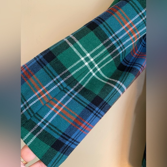 The highland house of laurie
Vtg Tartan Green Plaid Scottish Suit Coat Jacket - Picture 3 of 9